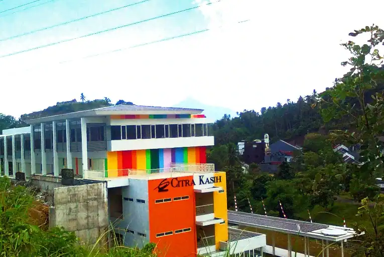 Sekolah Swasta dan Internasional di Manado
Sekolah Swasta