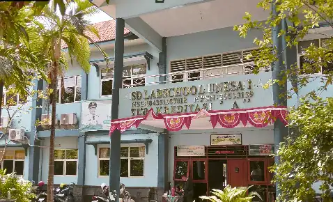 Sekolah Swasta dan Internasional di Gayungan, Surabaya