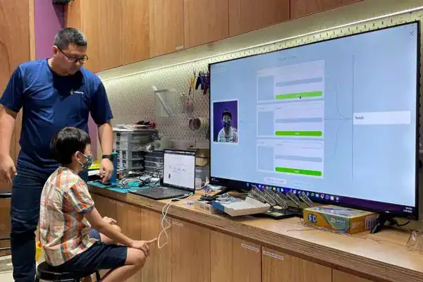 les coding anak di BSD
