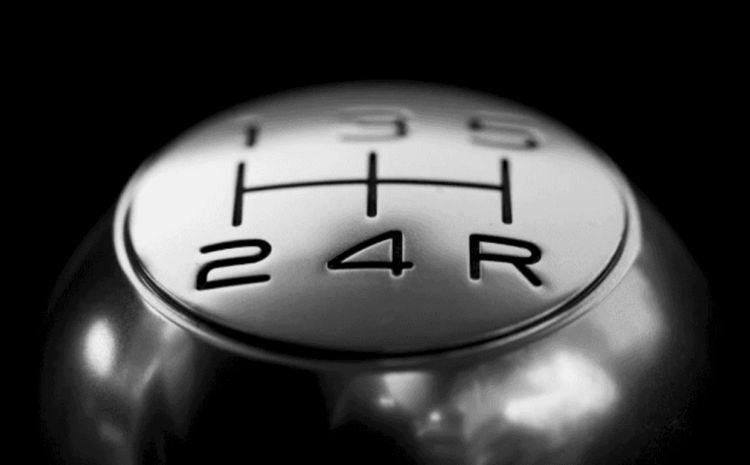  5 Signs Your Car Needs Transmission Repair Today