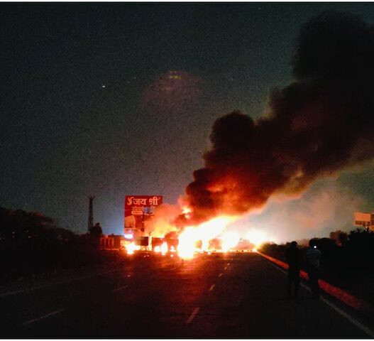 Cylinder Blast on Jaipur Ajmer highway