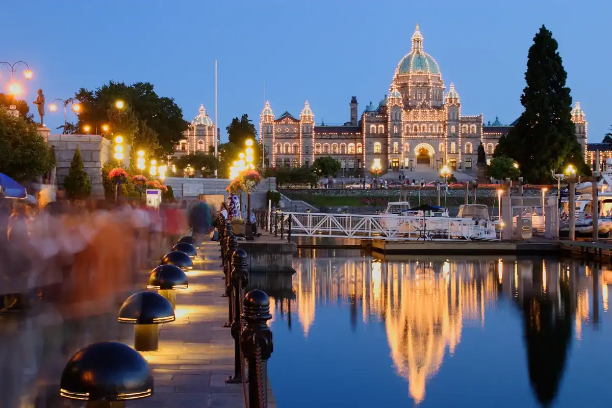Victoria BC waterfront on Butchart Gardens tour