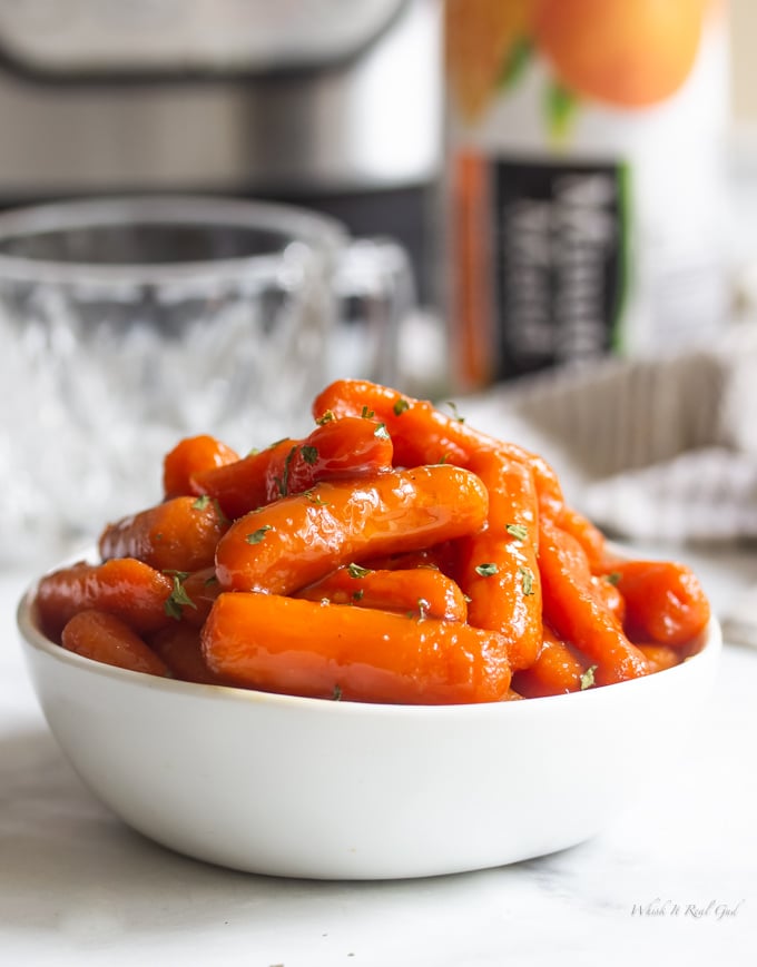 Instant Pot glazed carrots in a bowl