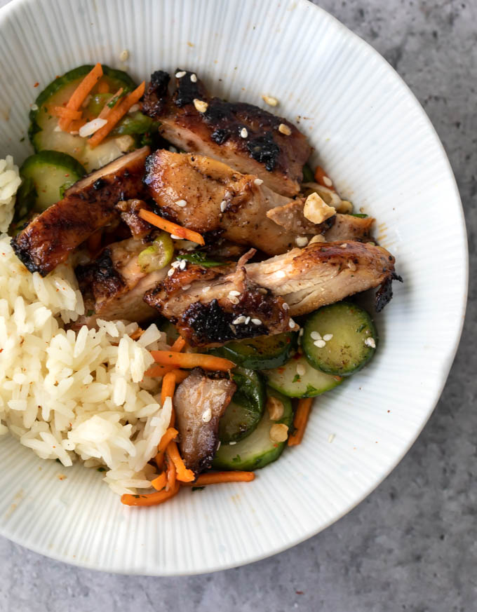 korean chicken with veggies and rice 