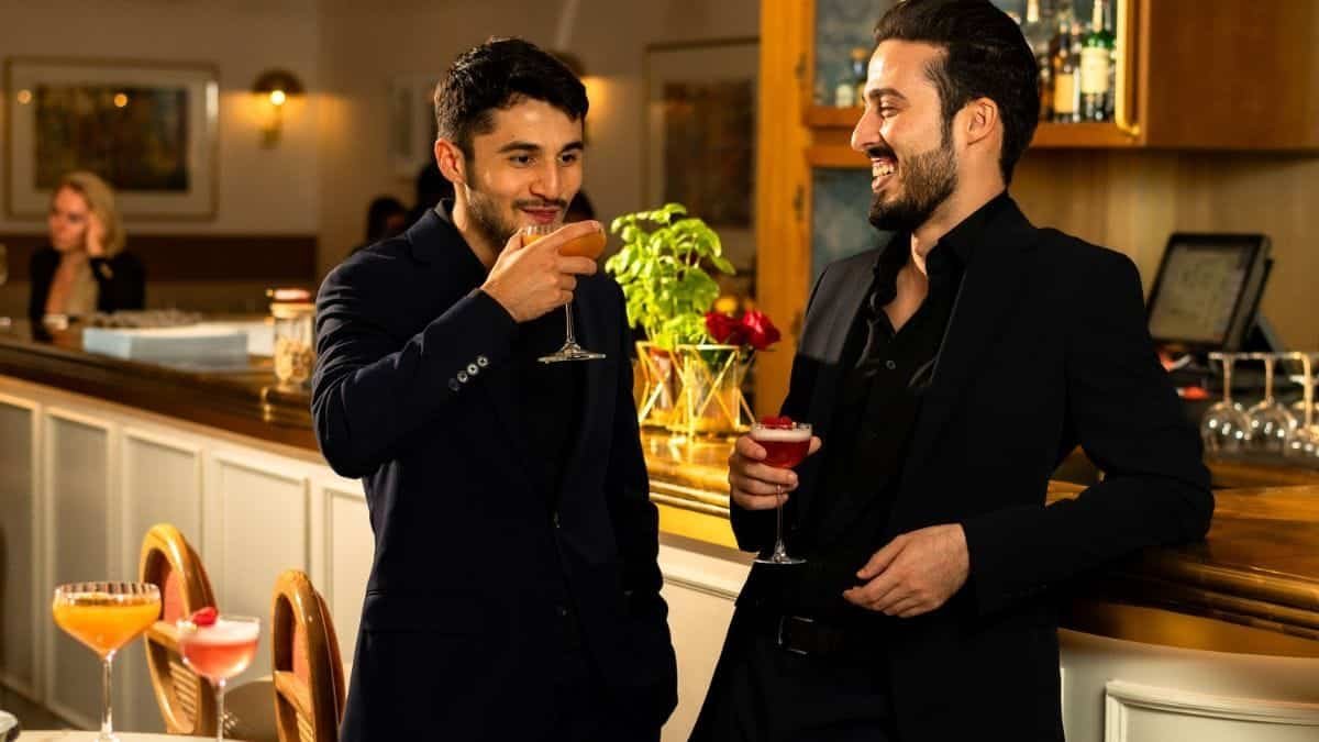 Weekday Happy Hour Extravaganza at The Crossing Dubai