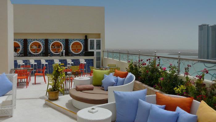 Tree Top Bar Double Tree Hilton Ras Al Khaimah