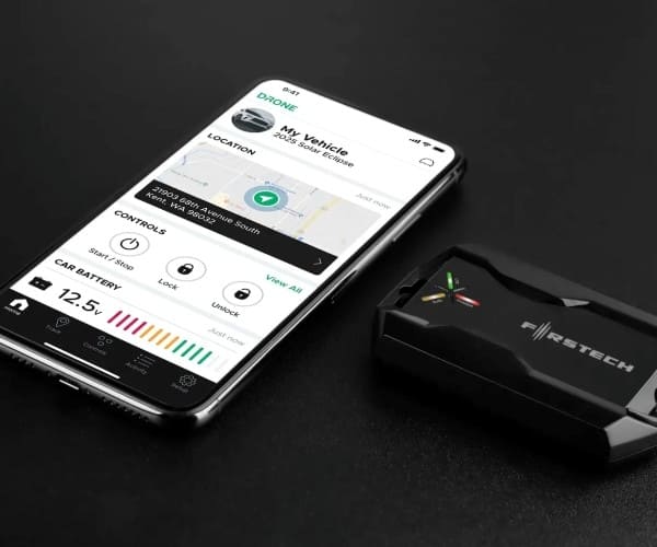 Drone control app interface showing vehicle location and controls.
