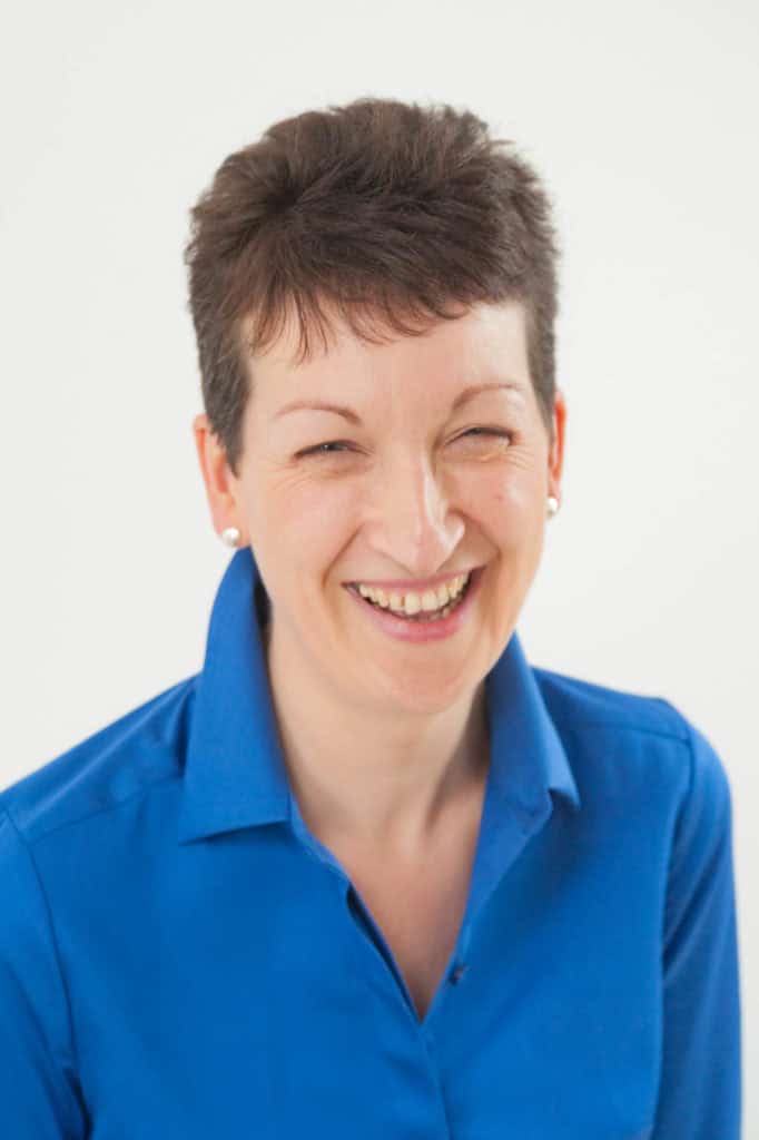 headshots portrait photographer maria sussex london home studio