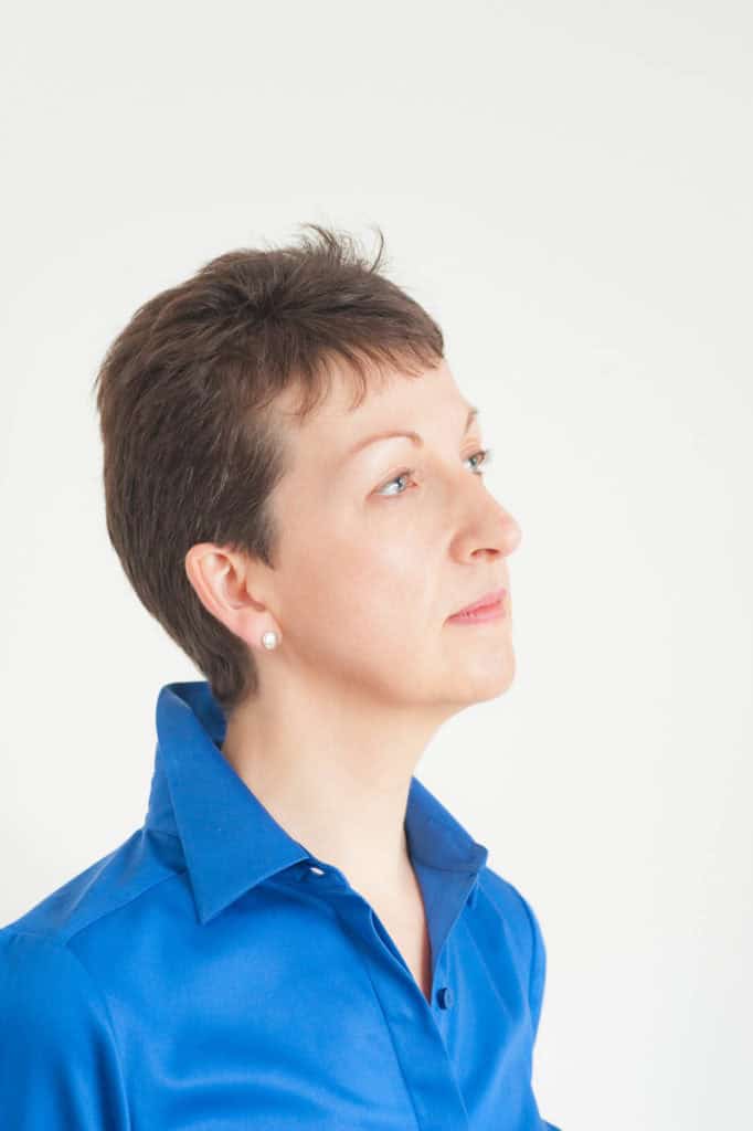 headshots portrait photographer maria sussex london home studio