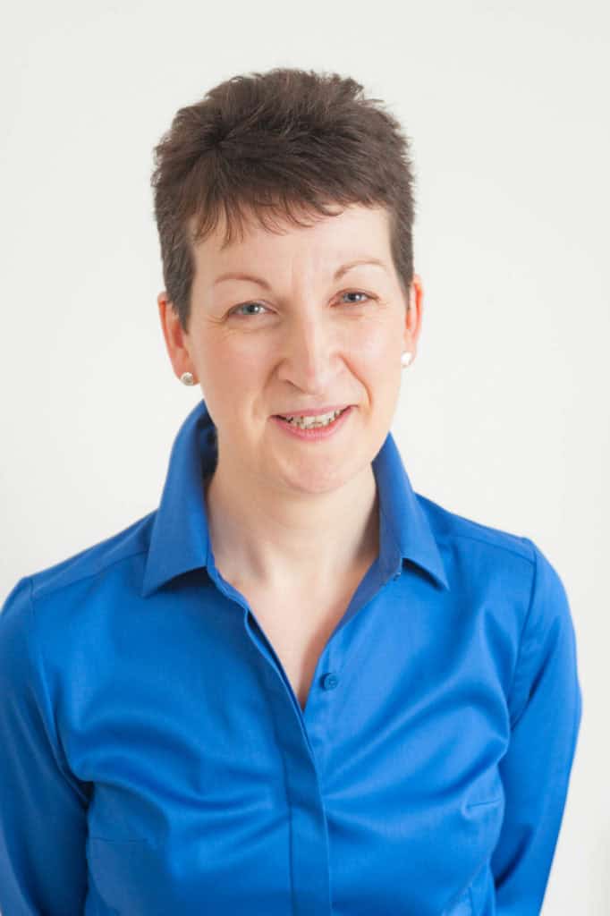 headshots portrait photographer maria sussex london home studio