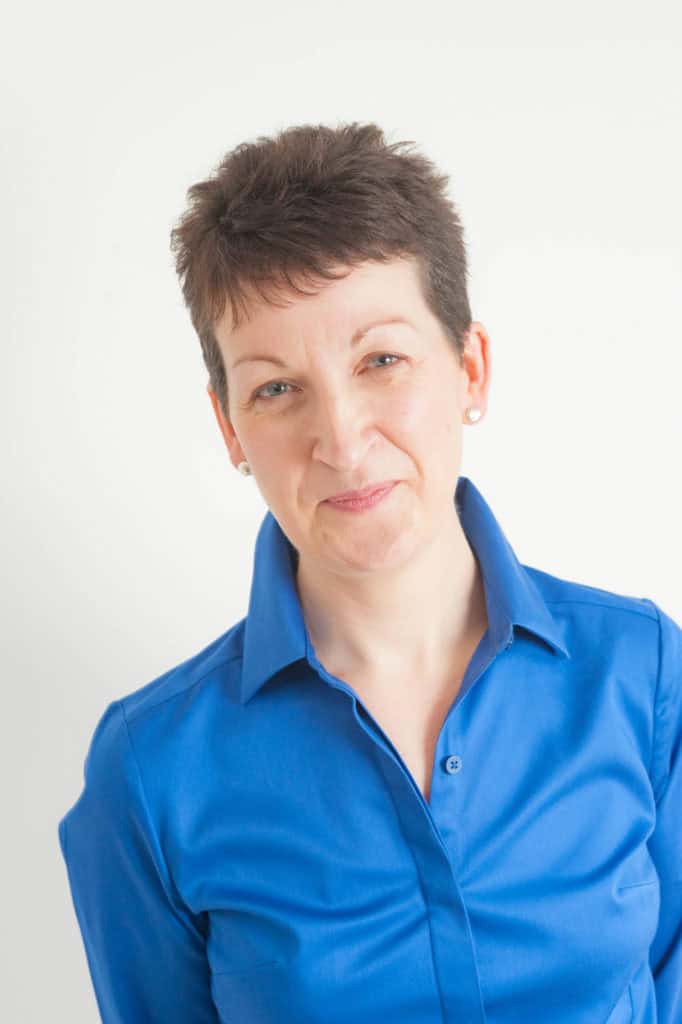 headshots portrait photographer maria sussex london home studio