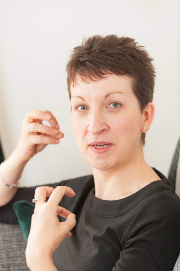 headshots portrait photographer maria sussex london home studio