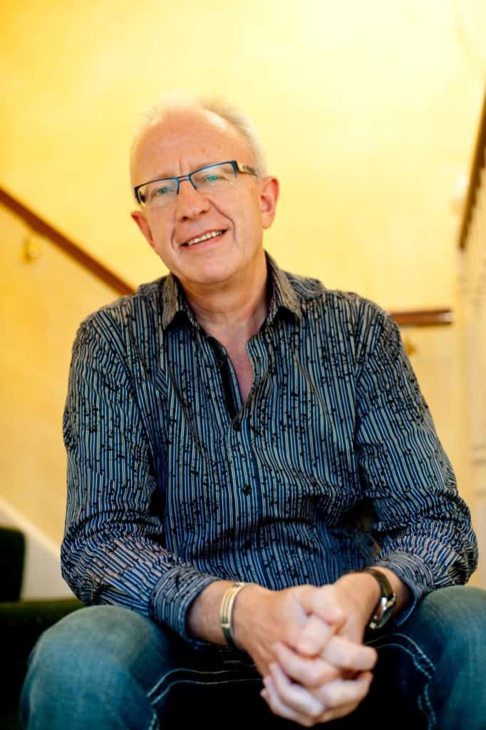 personal branding photographer headshots natiral vibe bromley-based photographer