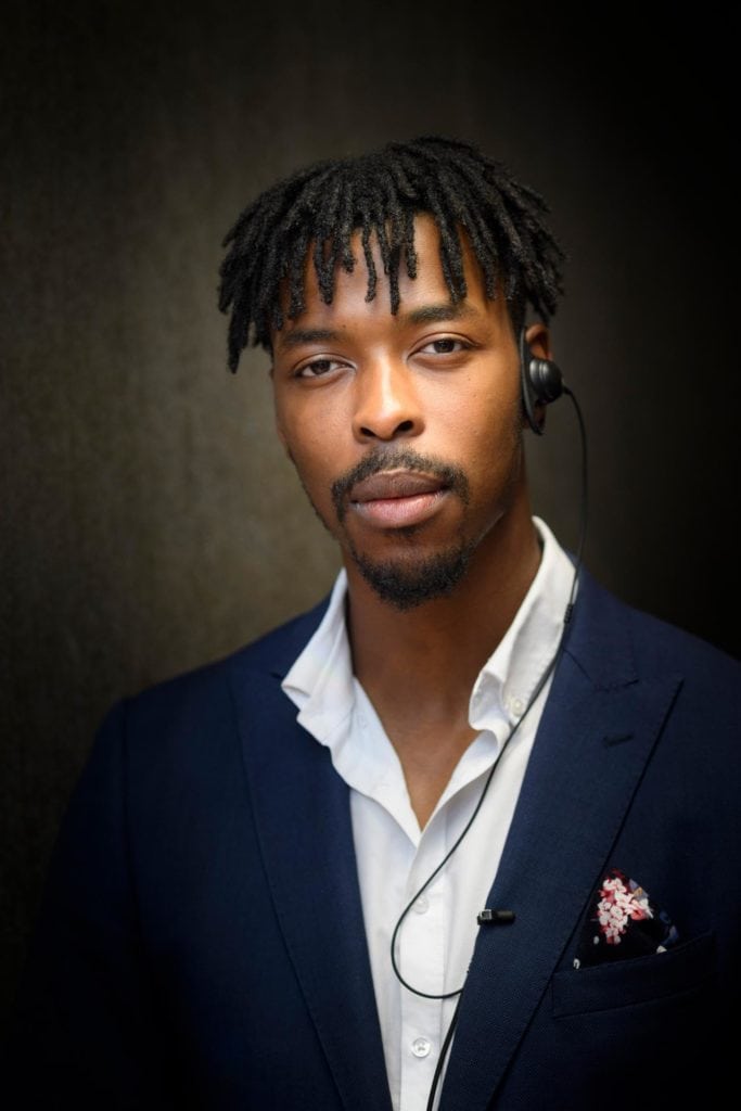 personal branding photographer headshots natiral vibe bromley-based photographer