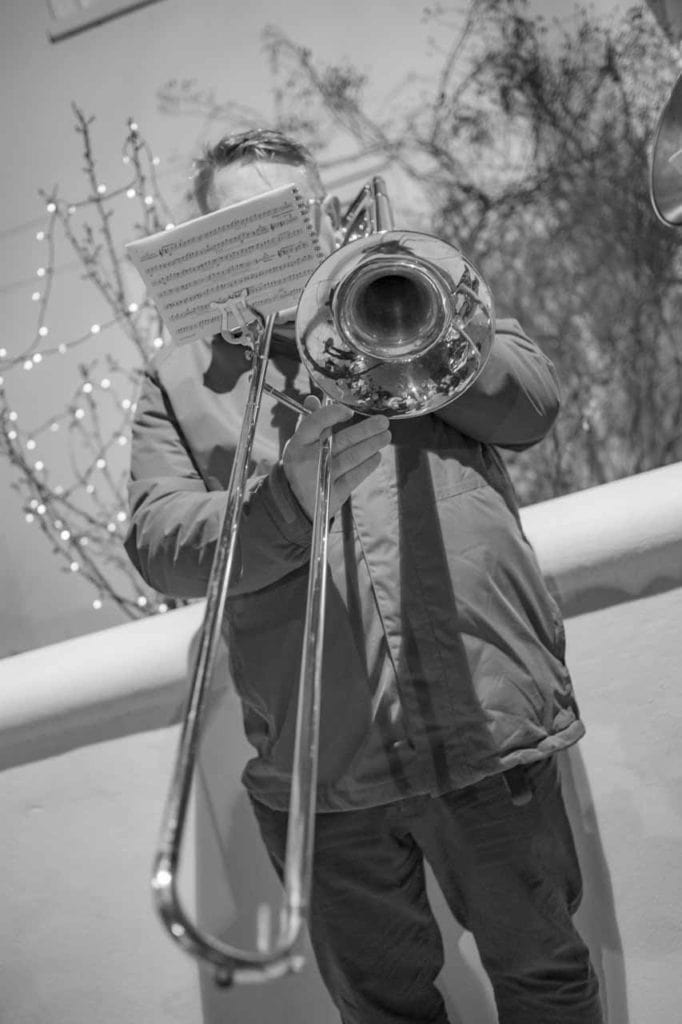 Champion Grove Camberwell Carol Singing London wedding photographer 211217 194943