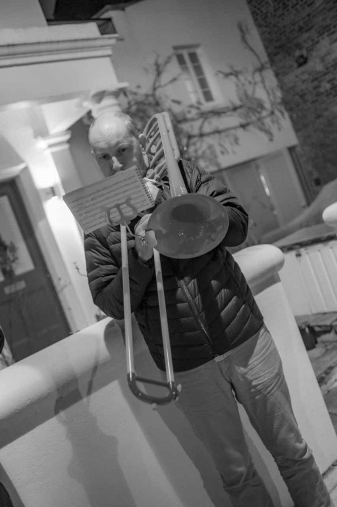 Champion Grove Camberwell Carol Singing London wedding photographer 211217 201343