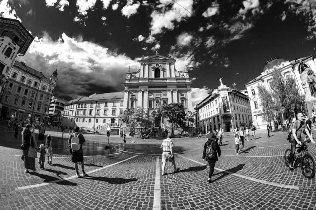 Croatia-holiday-170725-164000-bw