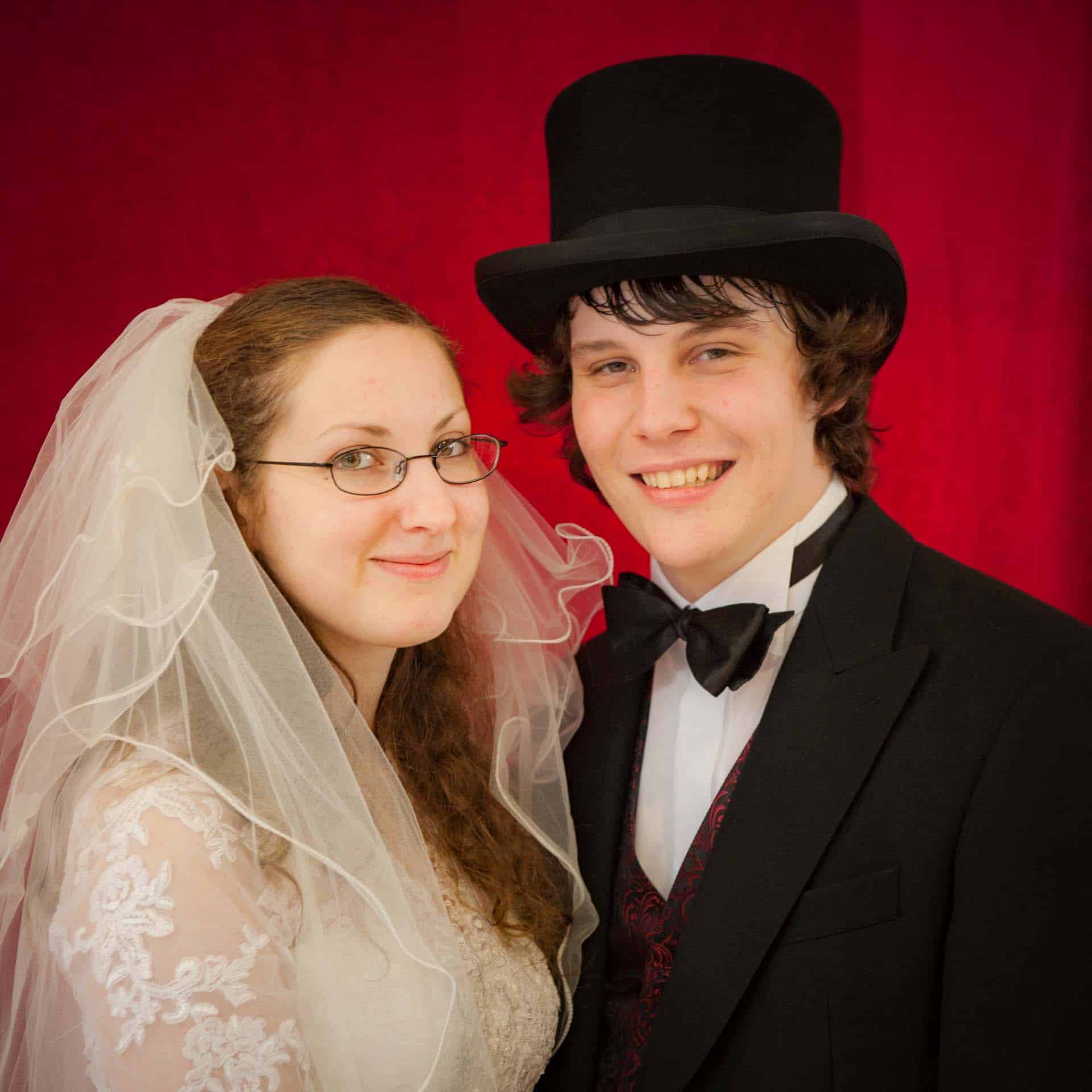 Gloucester Baptist Church Gloucestershire wedding photographers