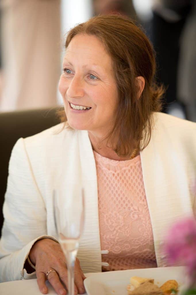 West Sussex wedding borde hill gardens photographer 181323