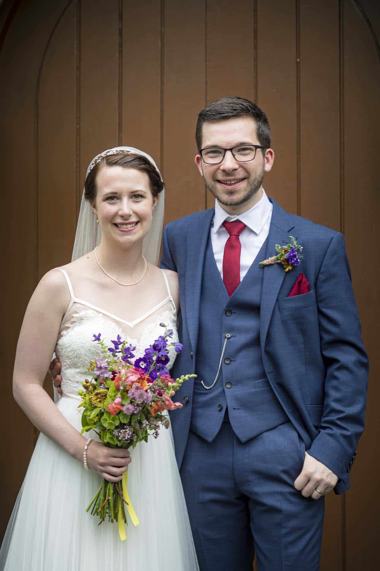 posing bride and groom portraits Andrew King Photography 190727 135059 (1)a-4 copy