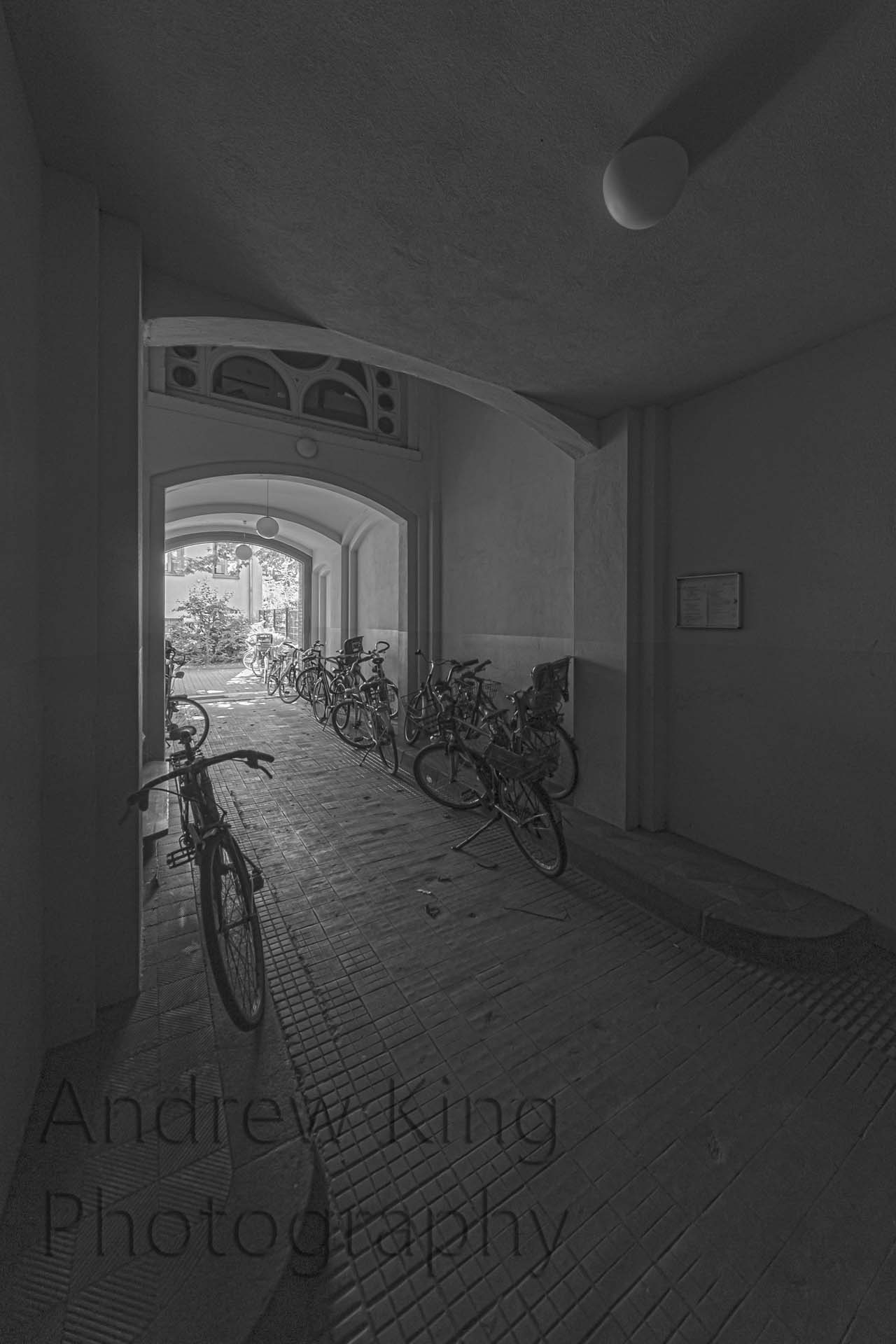 HDR Berlin entrance