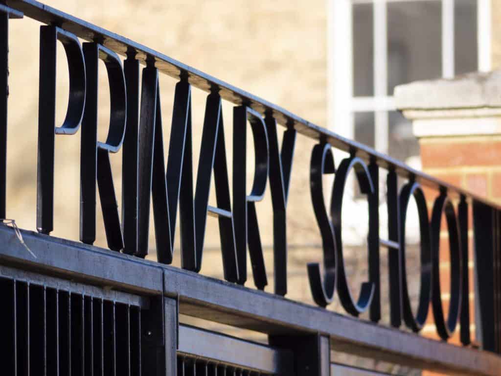 Lindhurst Primary School Grove Lane London photographer Lumix GH3 test 220205 110158 a