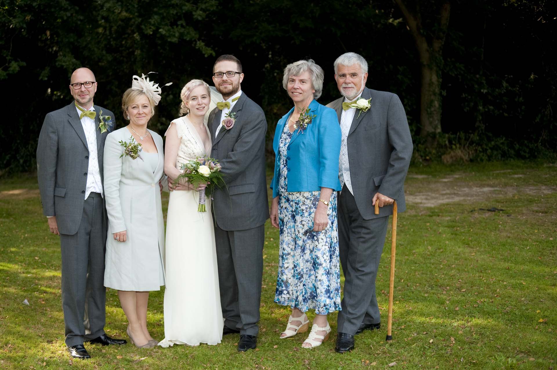 Dave and beth sussex wedding two sets of parents London wedding photographer photography groups guests 162710