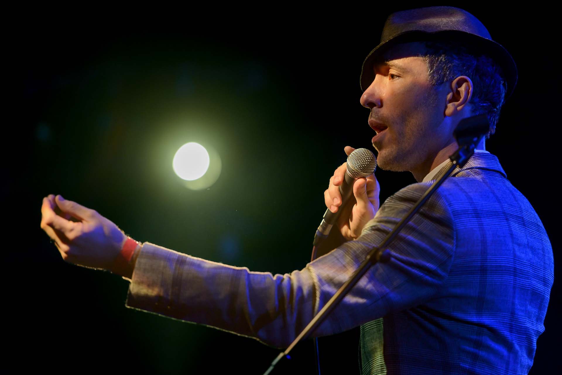 Charlie Winston Old Market 151205 215505 a