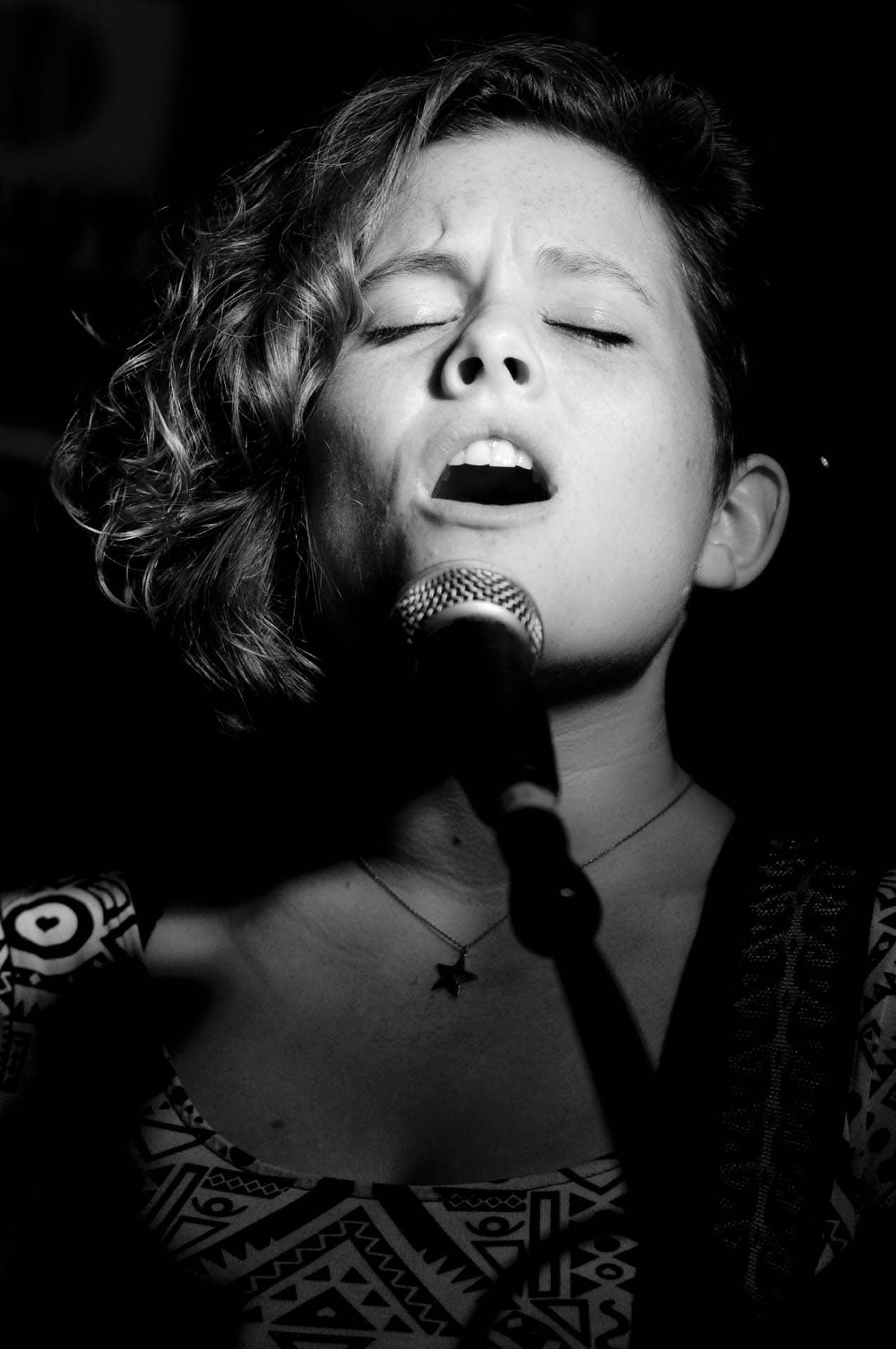 Tipsy Bar Emily Moth Bloom Exposure lighting gig photography