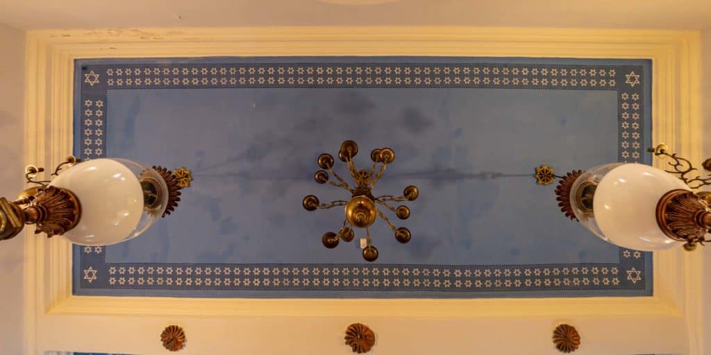 Croatia Dubrovnik synagogue wedding photographers holiday