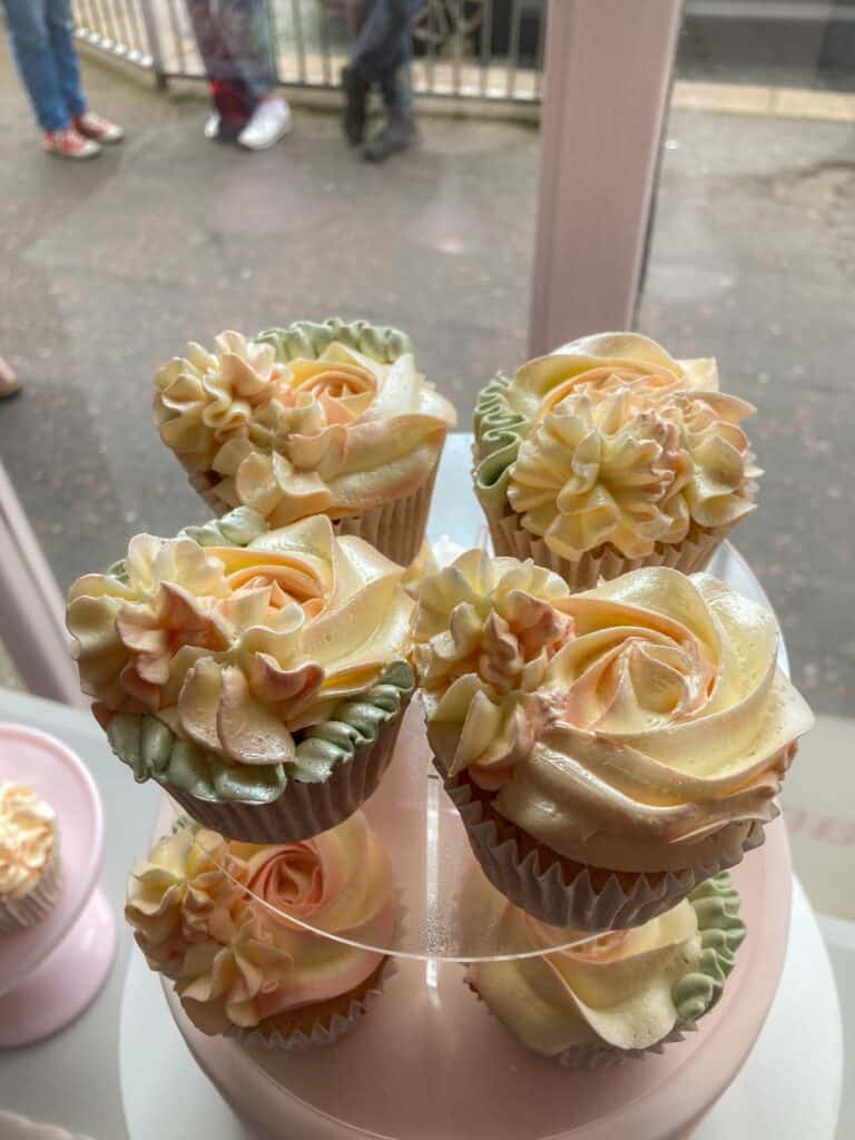 Three Little Birds Shop Opening 230519 114605