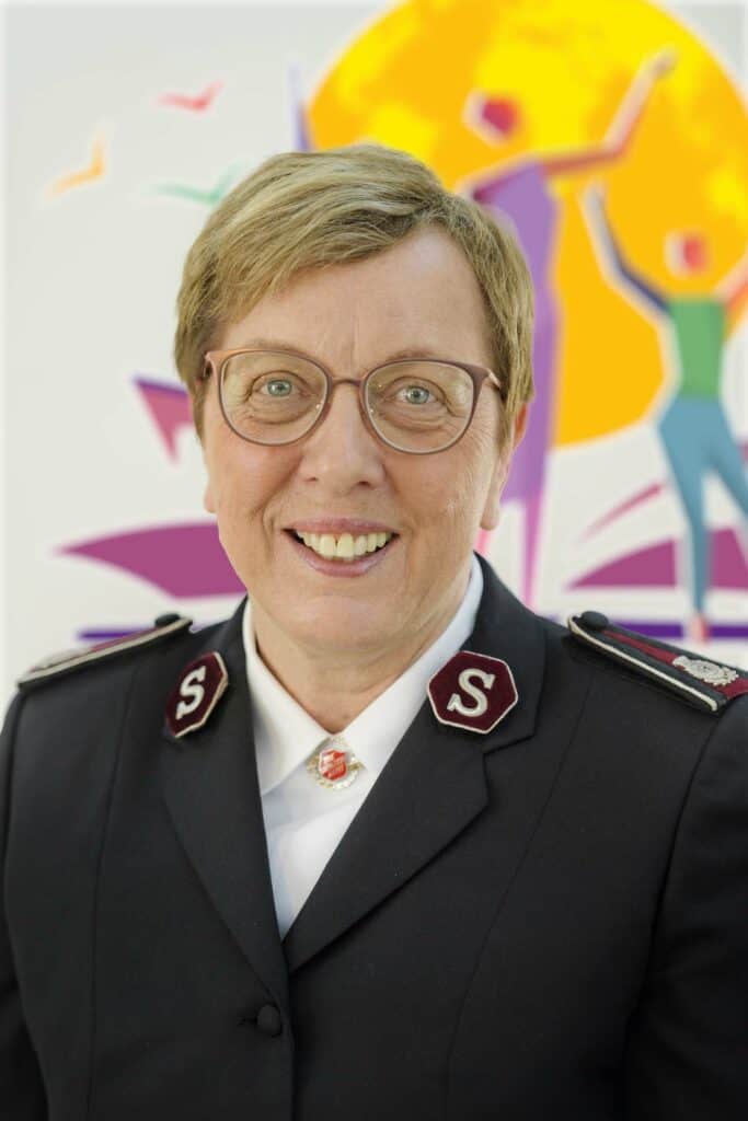 SA IHQ Commissioner Rosalie Peddle 040423 093236 logo a