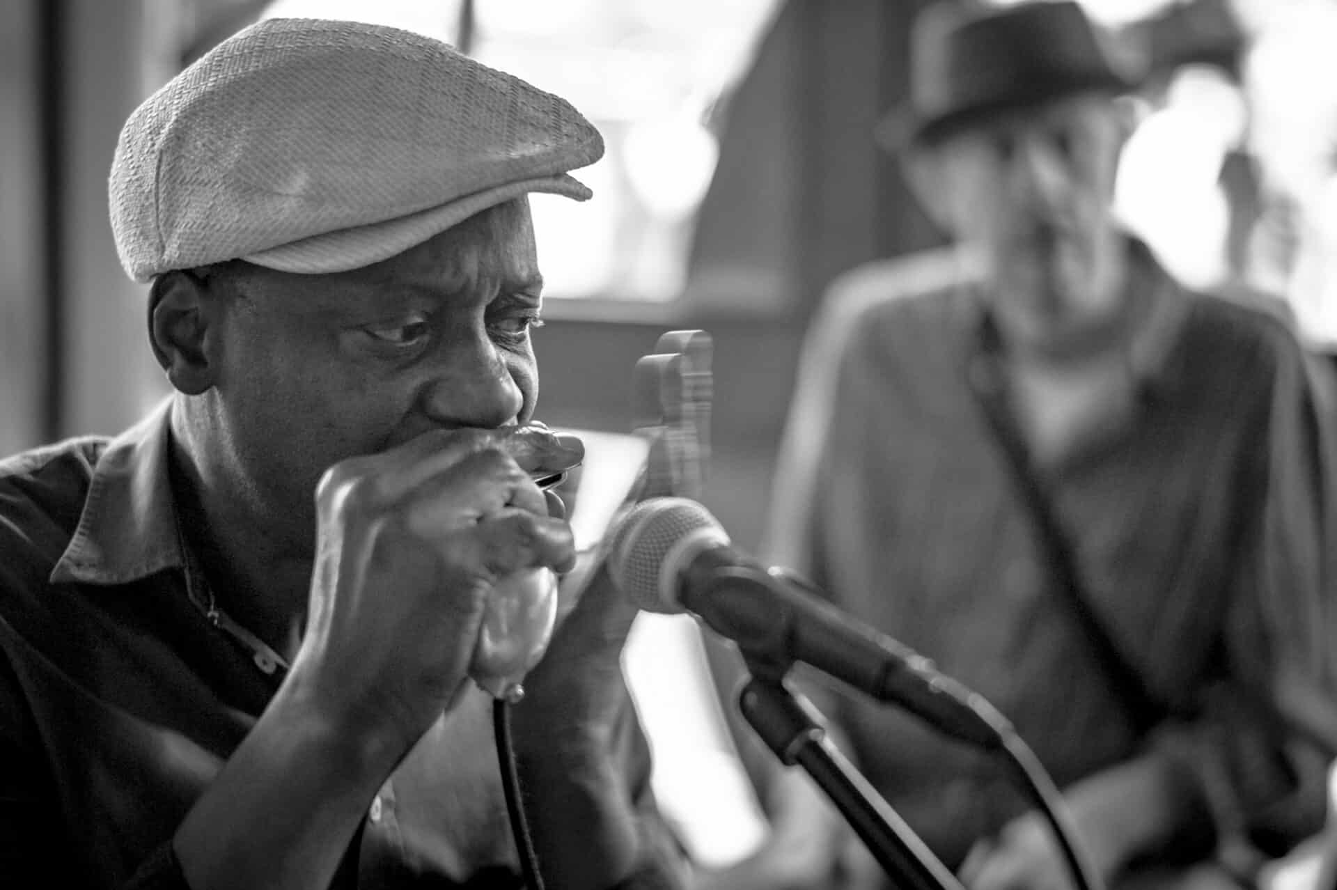 Errol Linton café Boheme blues Nikon D700 with 58mm 1.4 Kent wedding photographer day off