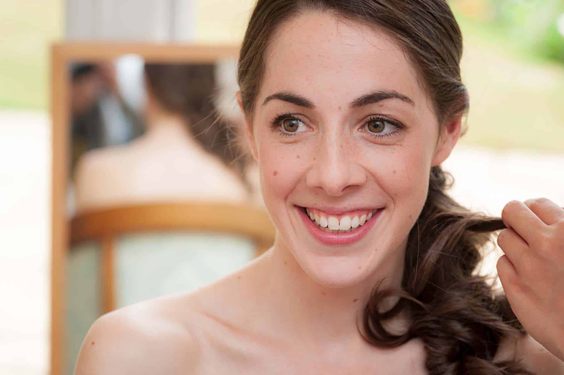 sigma 105mm f2.8 macro wedding photographer Queen_100807_1448 a