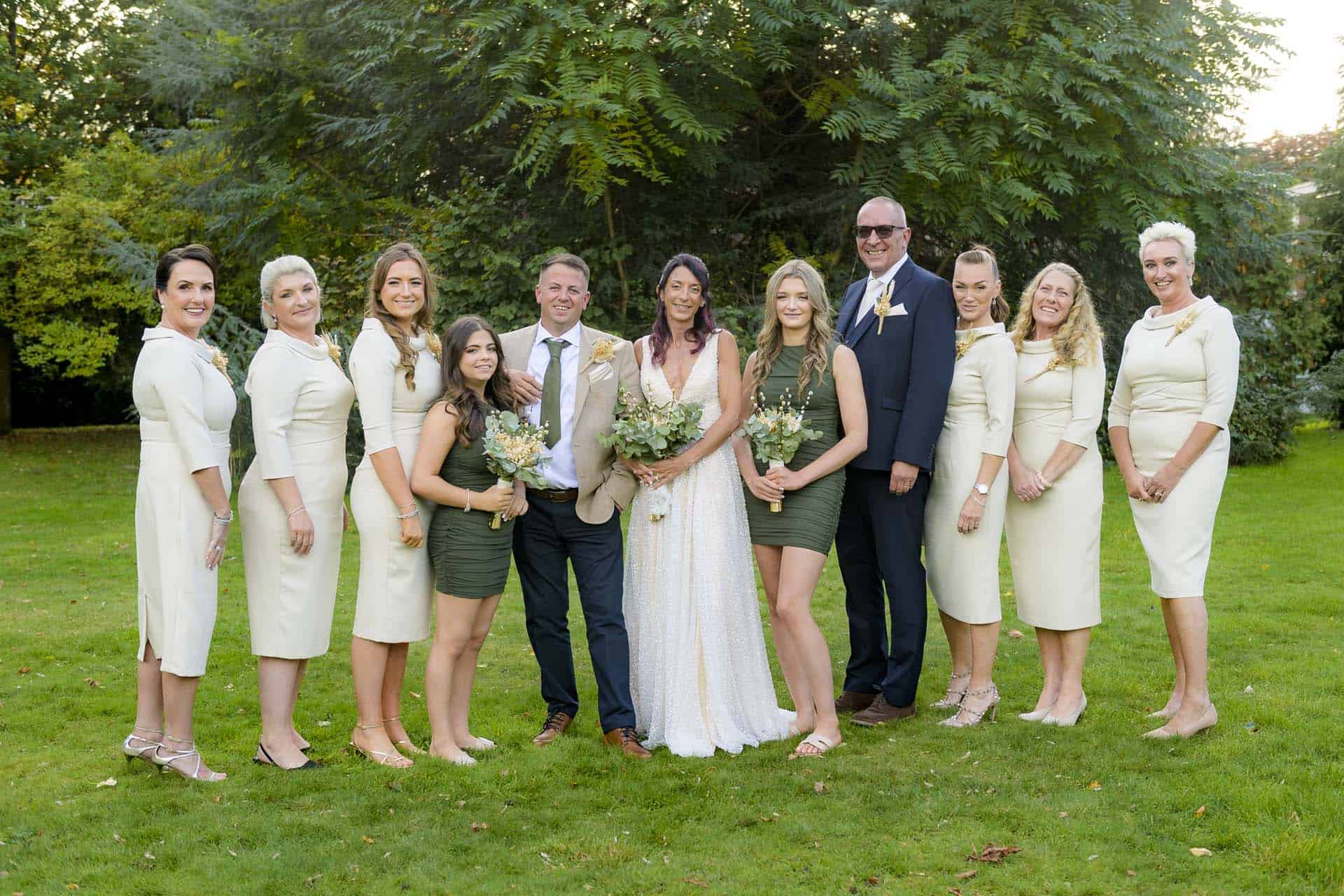 Bromley register office wedding photographer 155409