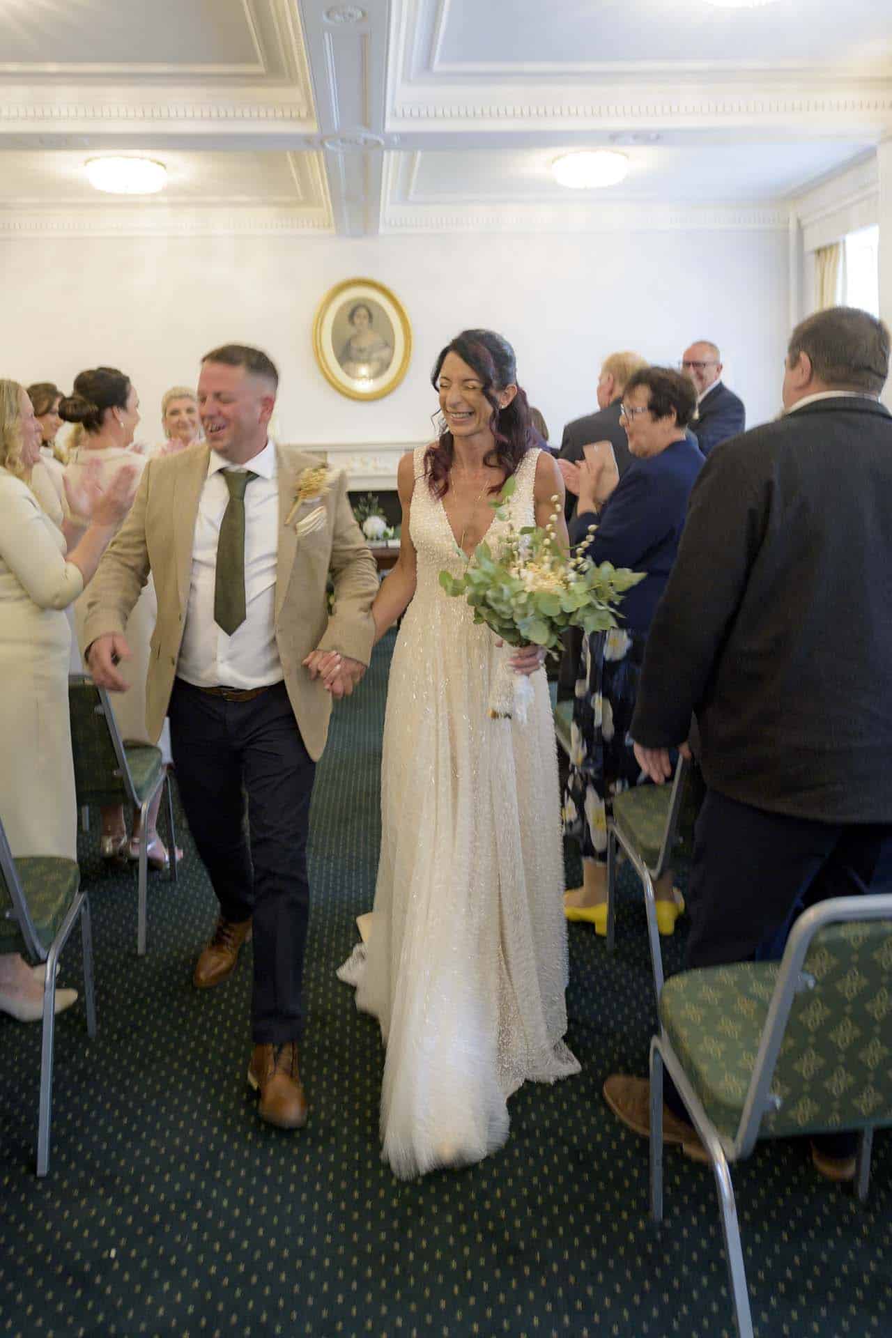 Civic centre ceremony Bromley register office wedding photographer 153454