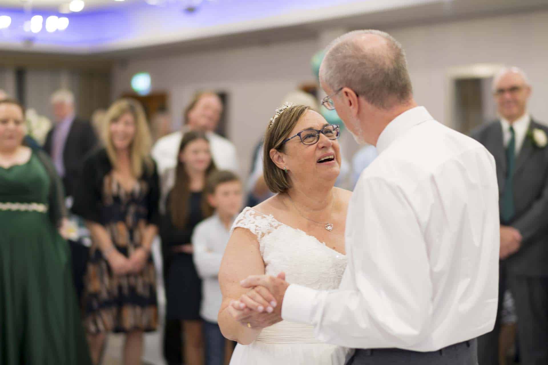 Delta marriot hotel bexleyheath bromley wedding photographer 204918
