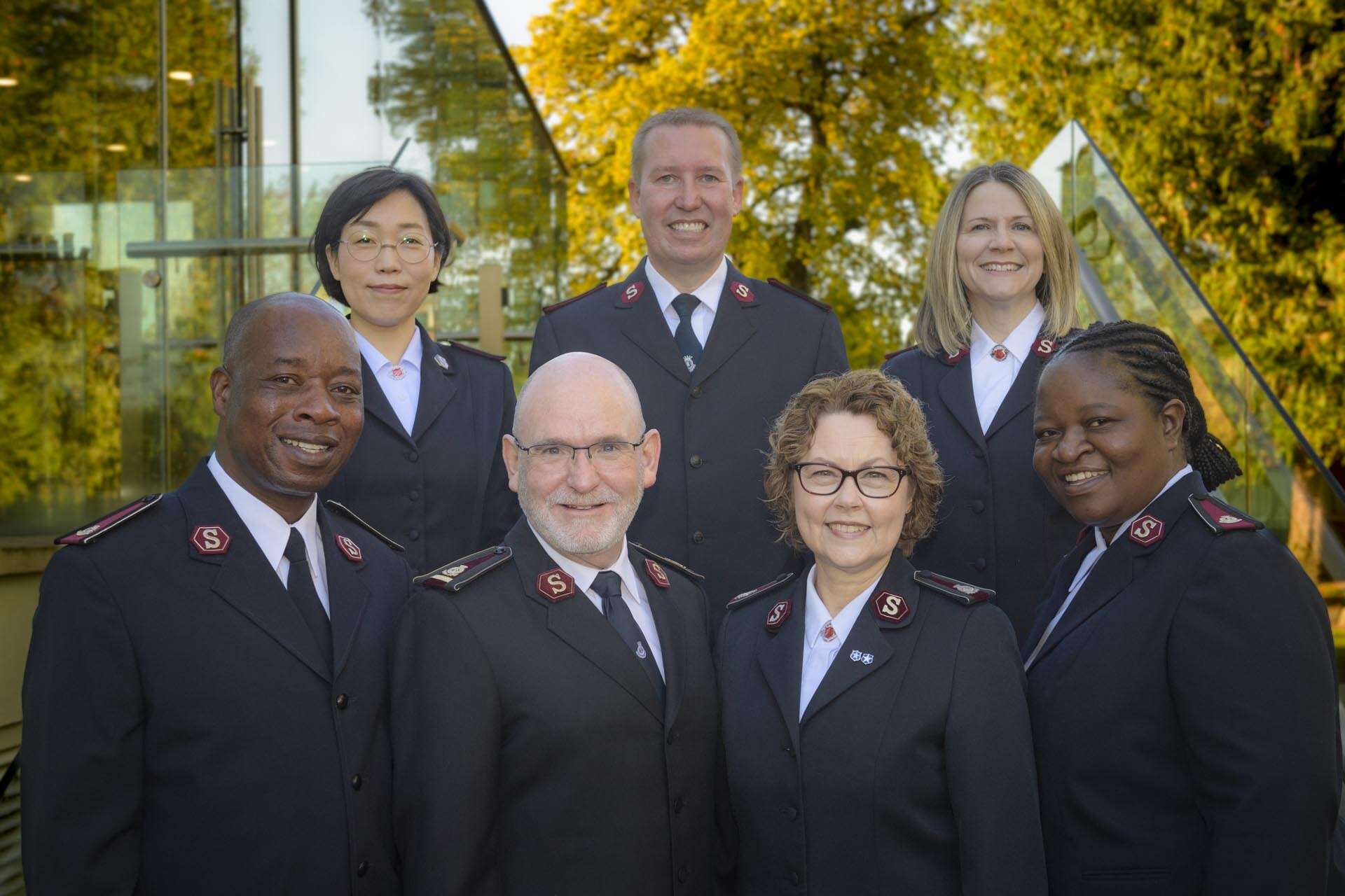 General Lyndon Buckingham, Commissioner Bronwyn Buckingham and ICO staff Salvation Army