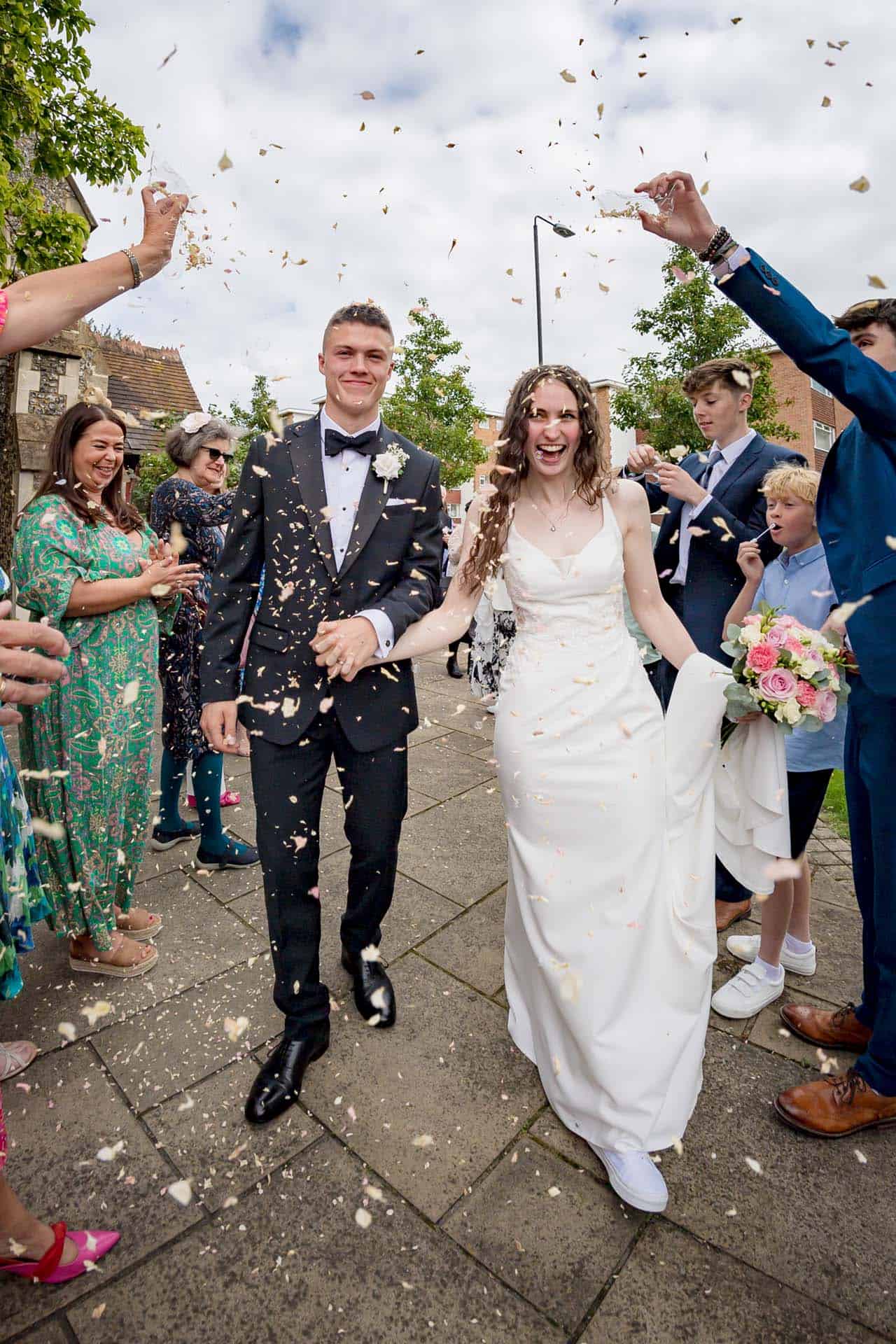 Confetti Holy Trinity Church Wallington Surrey wedding Bromley kent wedding photographer