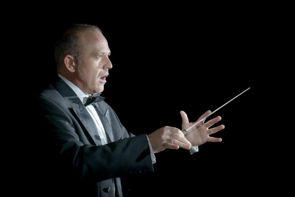 andrew raybould conductor musician bromley headshots portraits 214117