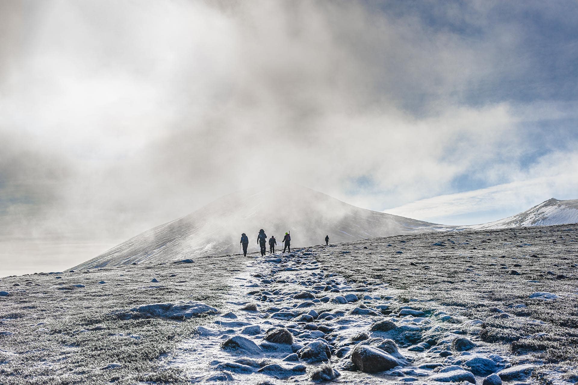 Aviemore12-02-12 11-24-11-Enhanced-SR red