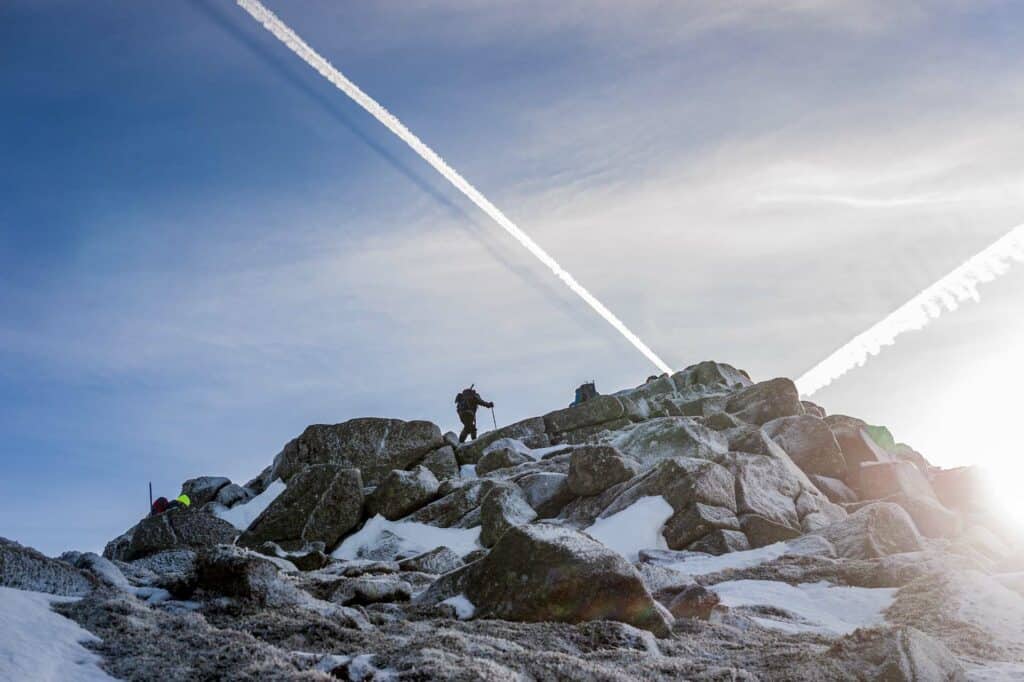 Contrails above Bynack More