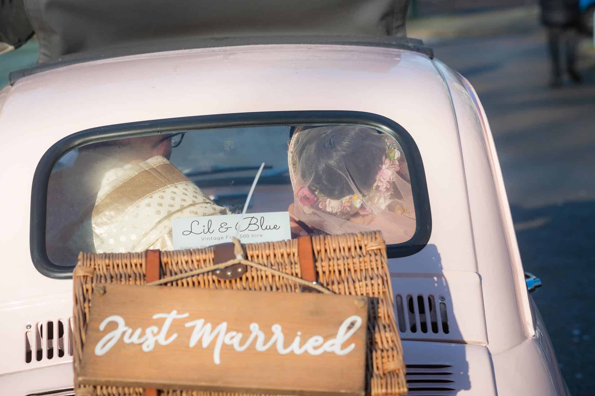 Andy and Runa 250111 121909 a