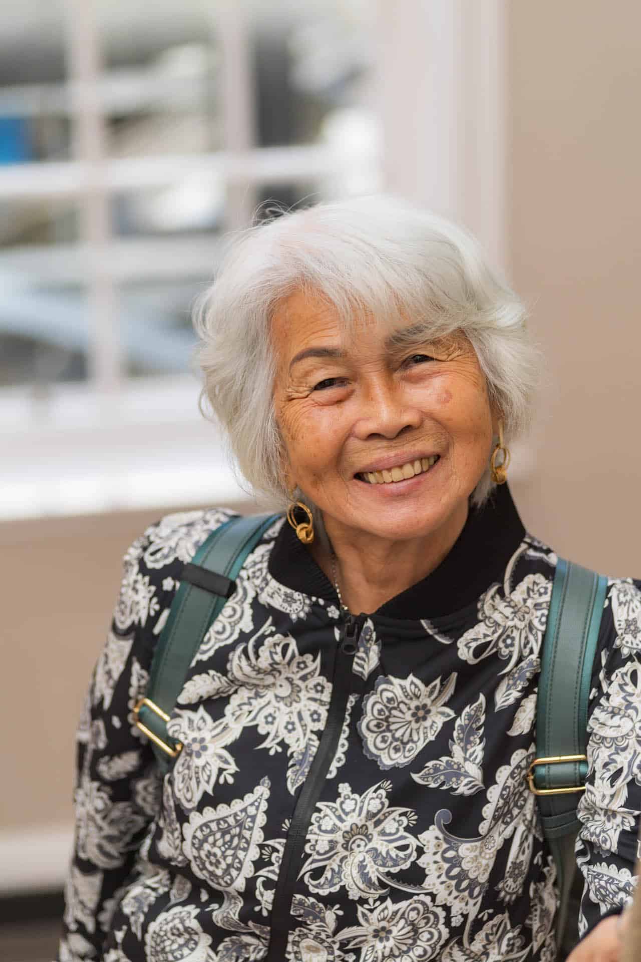 Chelsea Old Town Hall wedding photographer Pedros Wine Bar 085248