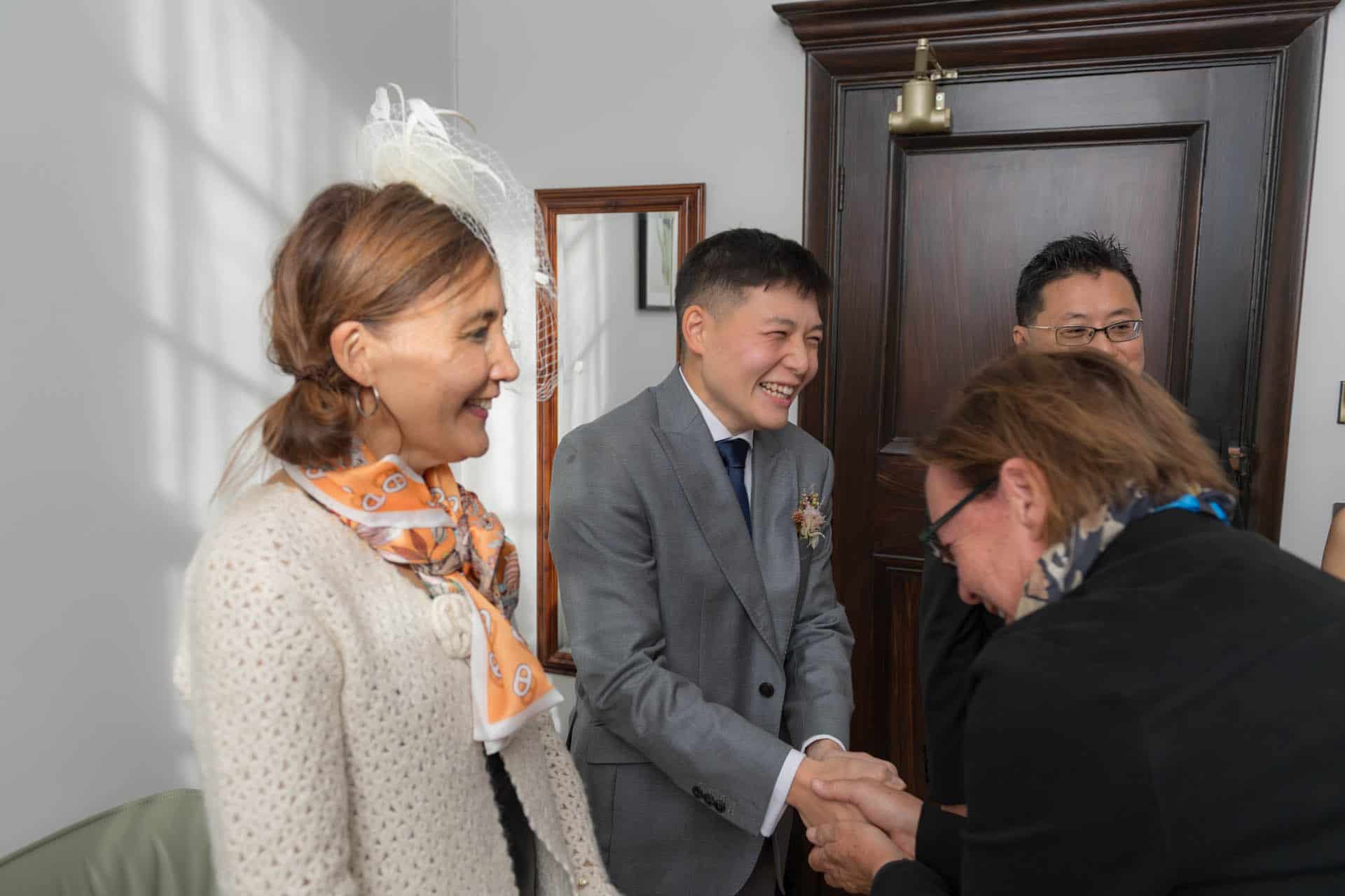 Chelsea Old Town Hall wedding photographer Pedros Wine Bar 092442