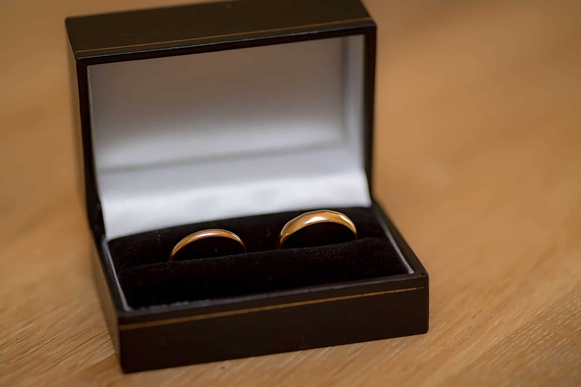 Surrey wedding photographer claygate 133042