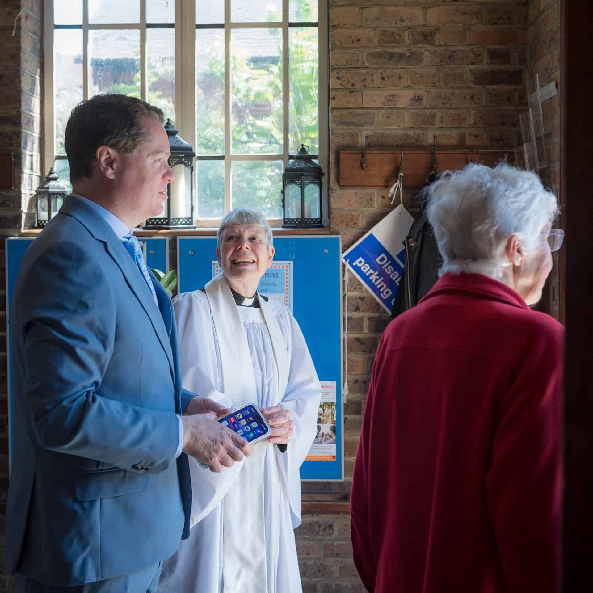 Surrey wedding photographer claygate 135750