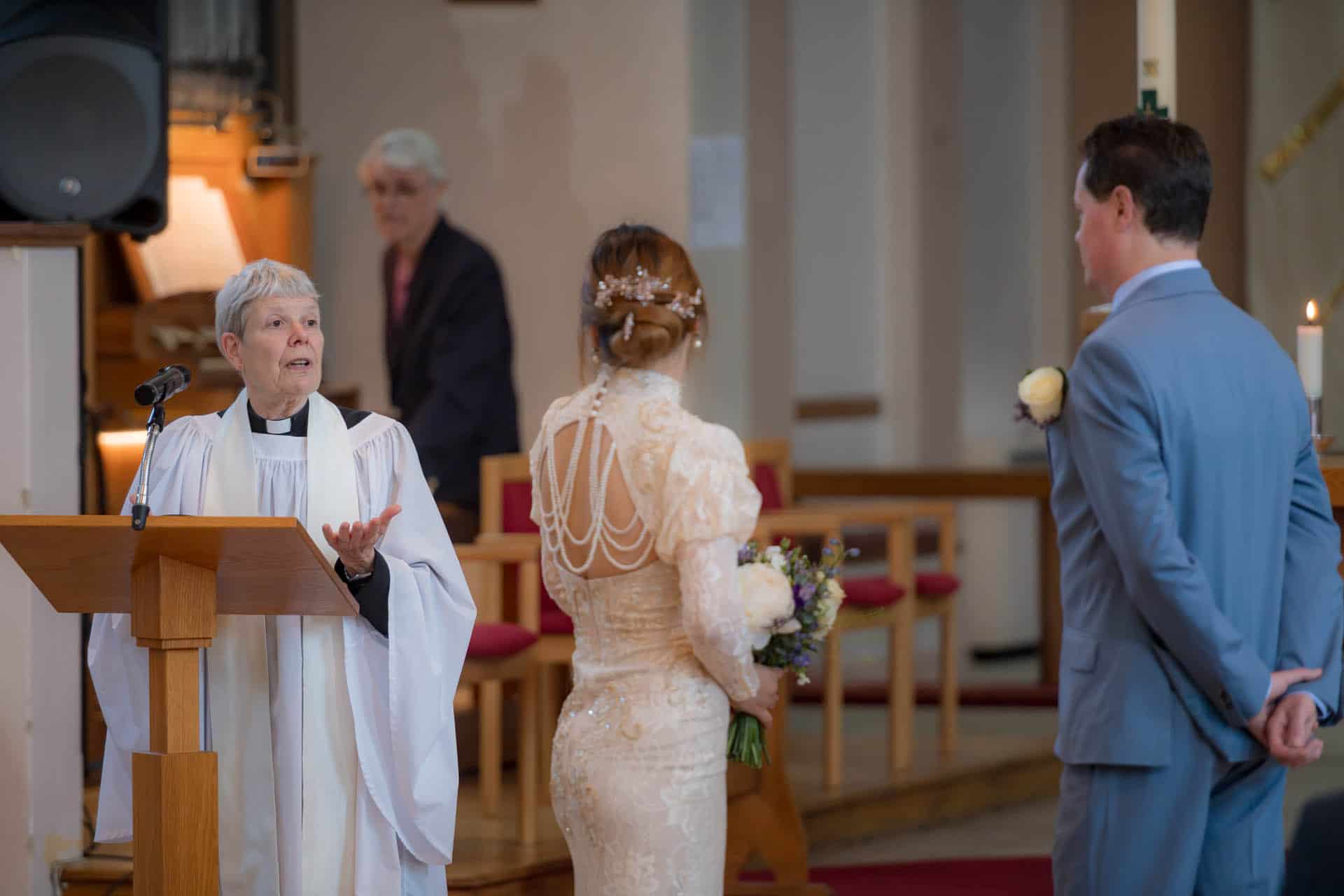 Surrey wedding photographer claygate 141524