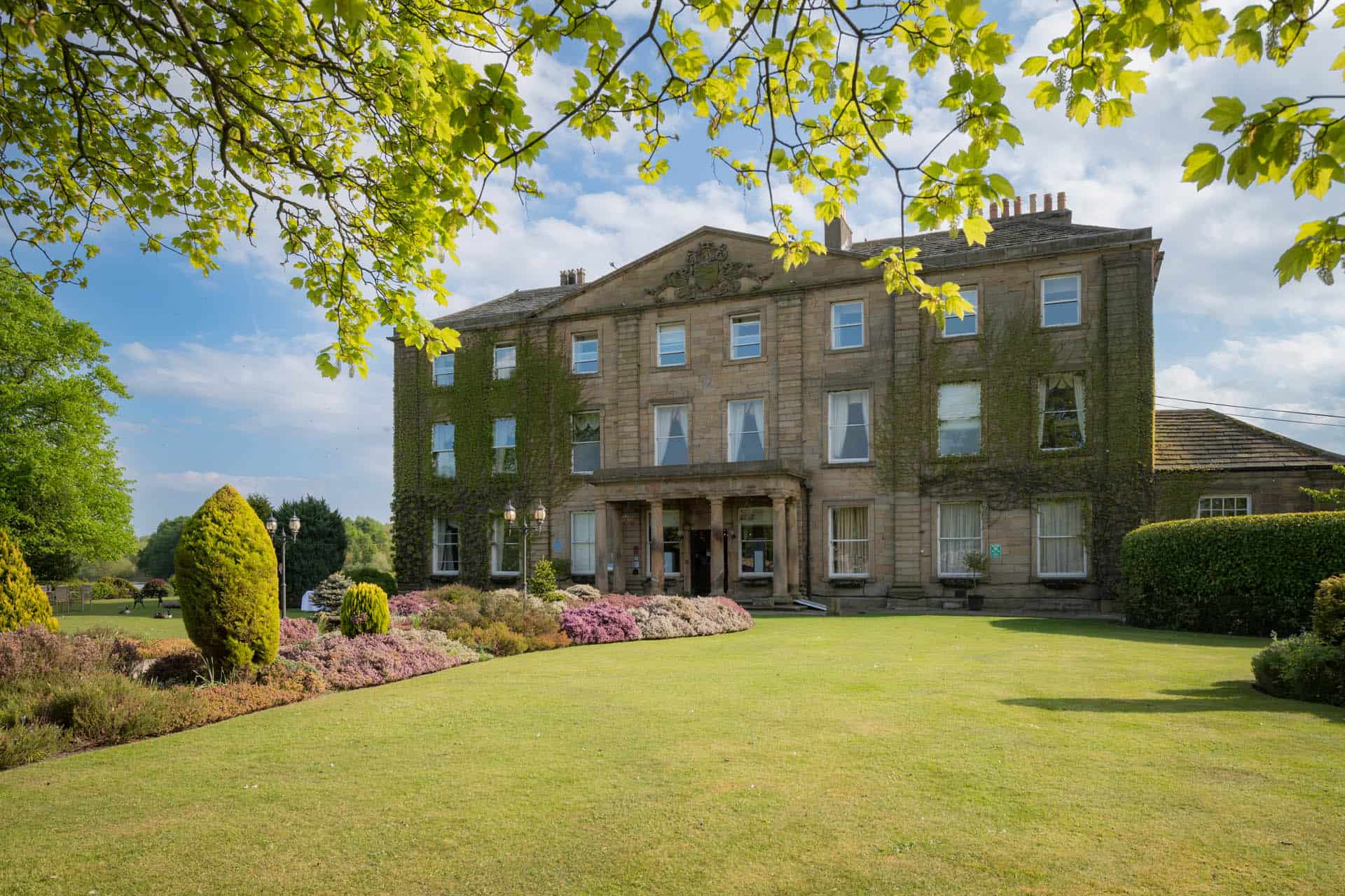 Waterton Park Hotel Wakefield Bromley kent wedding photographer Tom and Art 160216