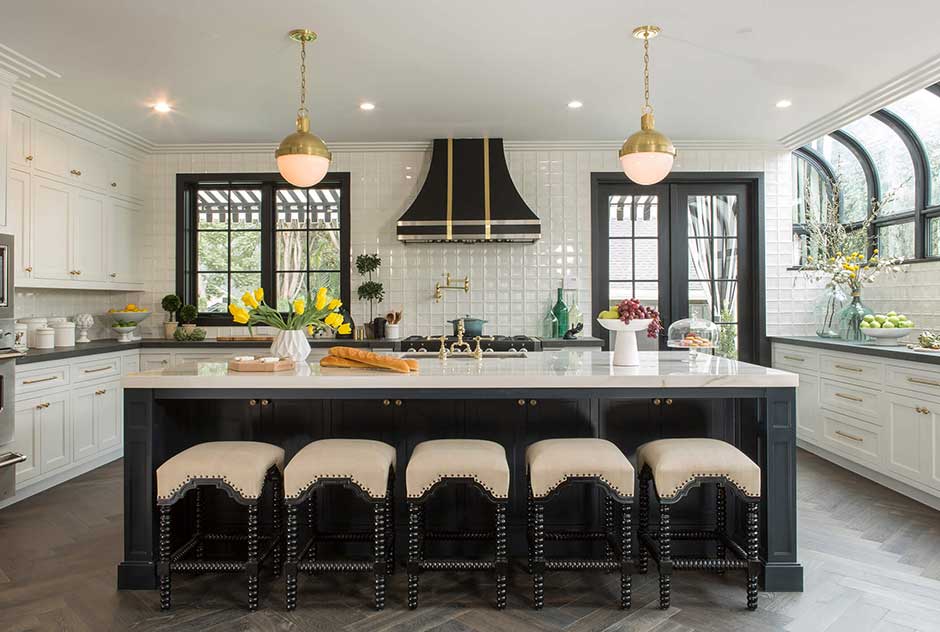 Drew's Honeymoon House kitchen